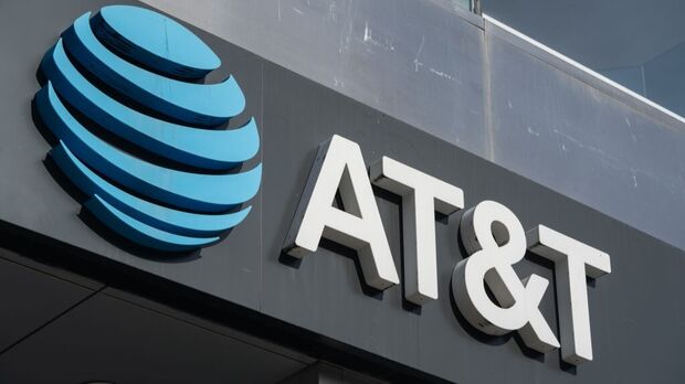 AT&T CEO Acknowledges Cell Network Outage, Apologizes to Customers and Employees