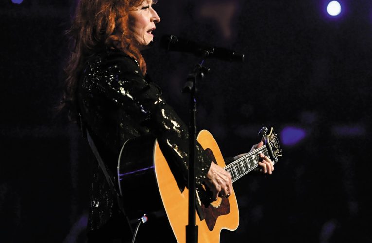 Score Your Tickets: Bonnie Raitt’s ‘Just Like That’ Tour 2024 Hits 4 Pennsylvania Concerts!