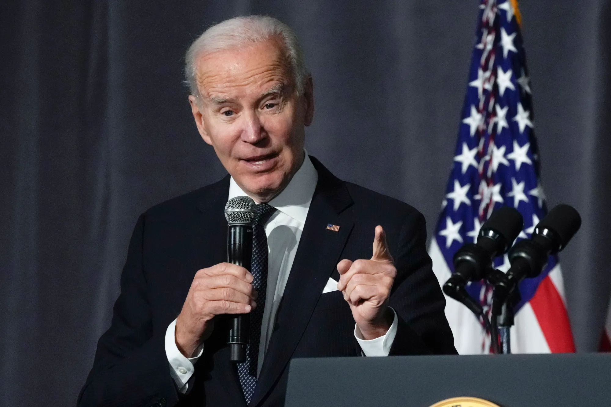Youth Power Unites: Biden Earns Big Endorsement! They Believe in His Achievements, Not His Age!