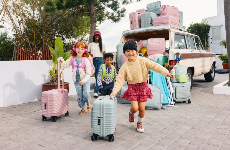 Get Ready for Spring Break Fun with Béis’ Latest Kids Luggage and Backpacks!