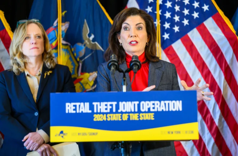 Hochul Celebrates Success in Crime Fight, Targets Retail Theft Rings Next