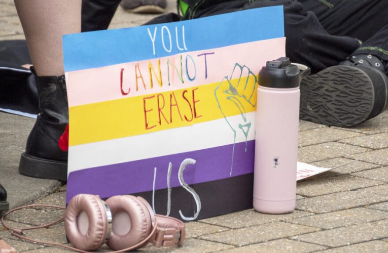 Kansas Lawmakers Target LGBTQ+ Youth with Anti-Trans Bills