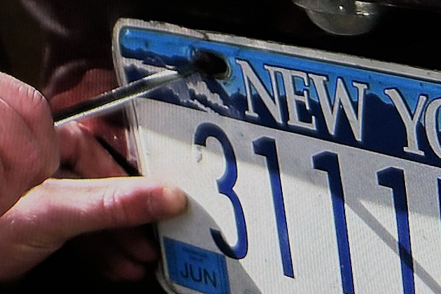 Venezuelan Driver Caught with Fake New York License Plate