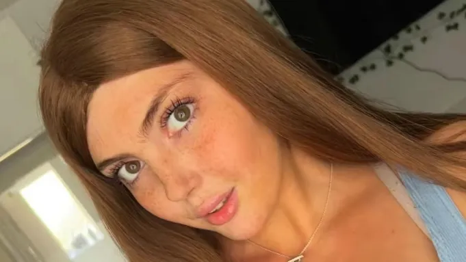Beloved TikTok Star Leah Smith, Passes Away at 22 After Brave Battle with Bone Cancer