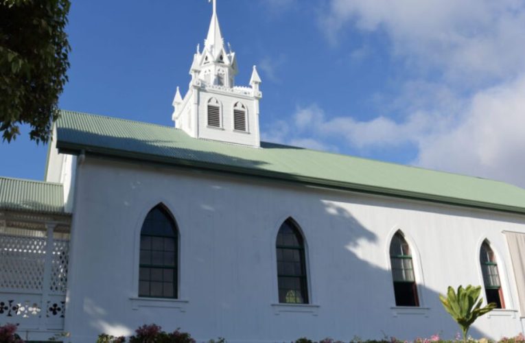 Discover How This Iconic Church in Hawaii Uses Frescoes to Make Scripture Visually Stunning