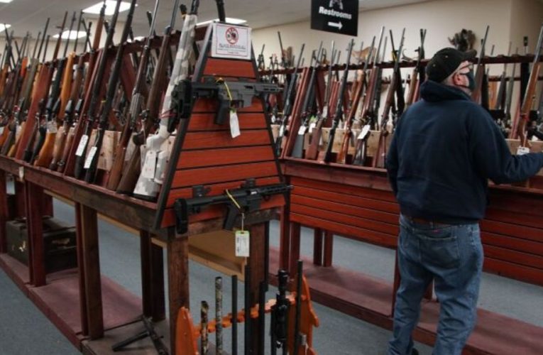 Illinois Records 5% Increase in Firearm Sales Despite Recent Gun Control Legislation