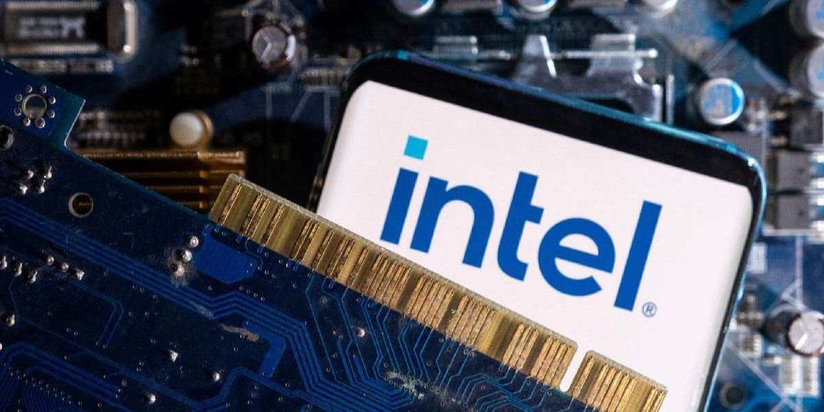 Intel to LAY OFF 15,000 WORKERS, Focus on Chipmaking Recovery With $8.5 Billion in Federal Aid