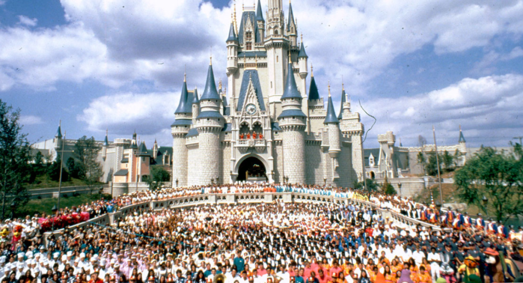  The Establishment of Walt Disney World (1971)