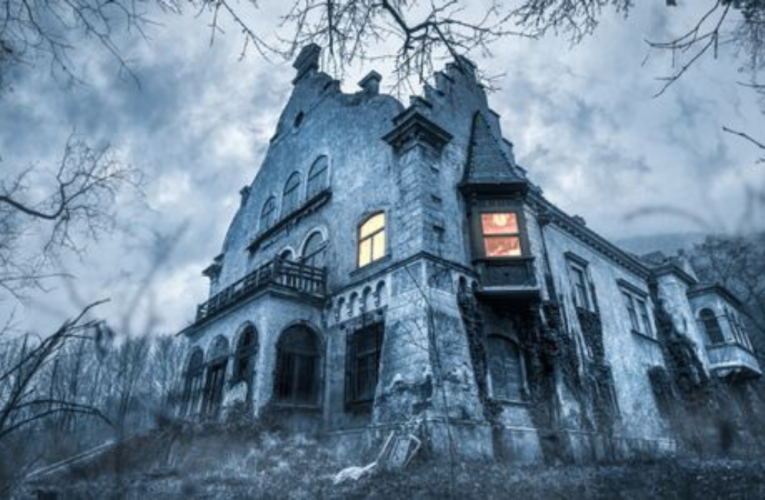 9 Most Haunted Places in the U.S. You Should Never Visit Alone