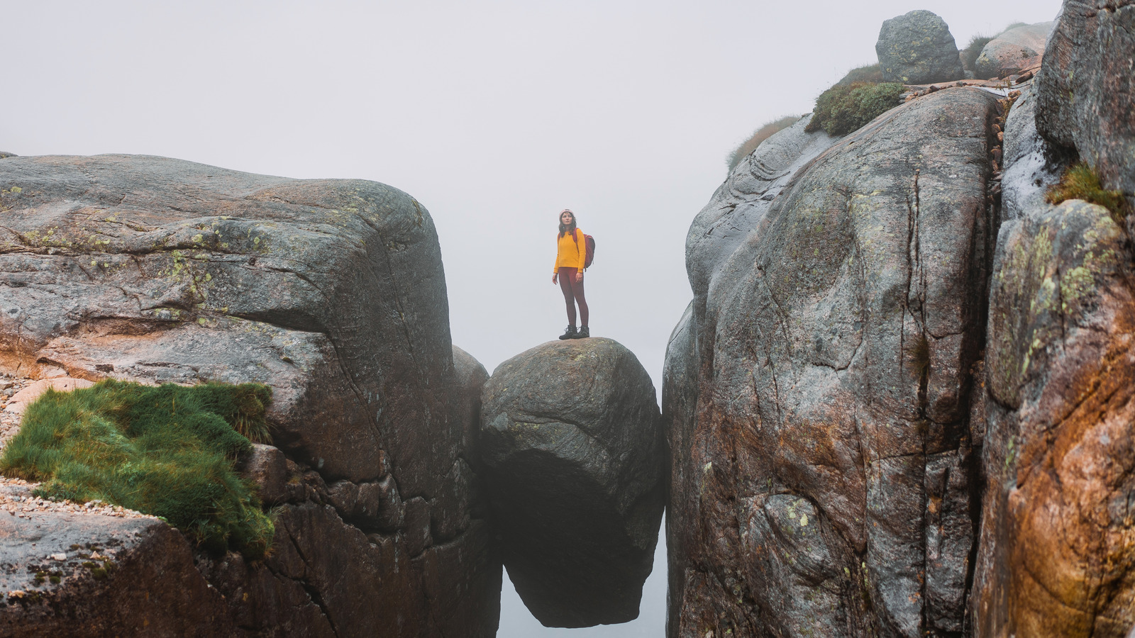 9 Incredibly Dangerous Hikes in the U.S. Only the Brave Should Attempt