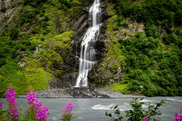 6. Bridal Veil Falls: Valdez, Alaska