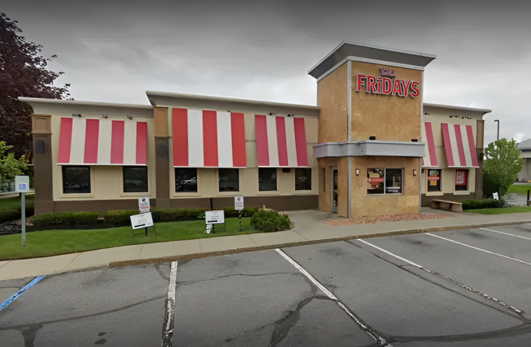 Clifton Park Locals Shocked as Famous Chain Restaurant Closes for Good!