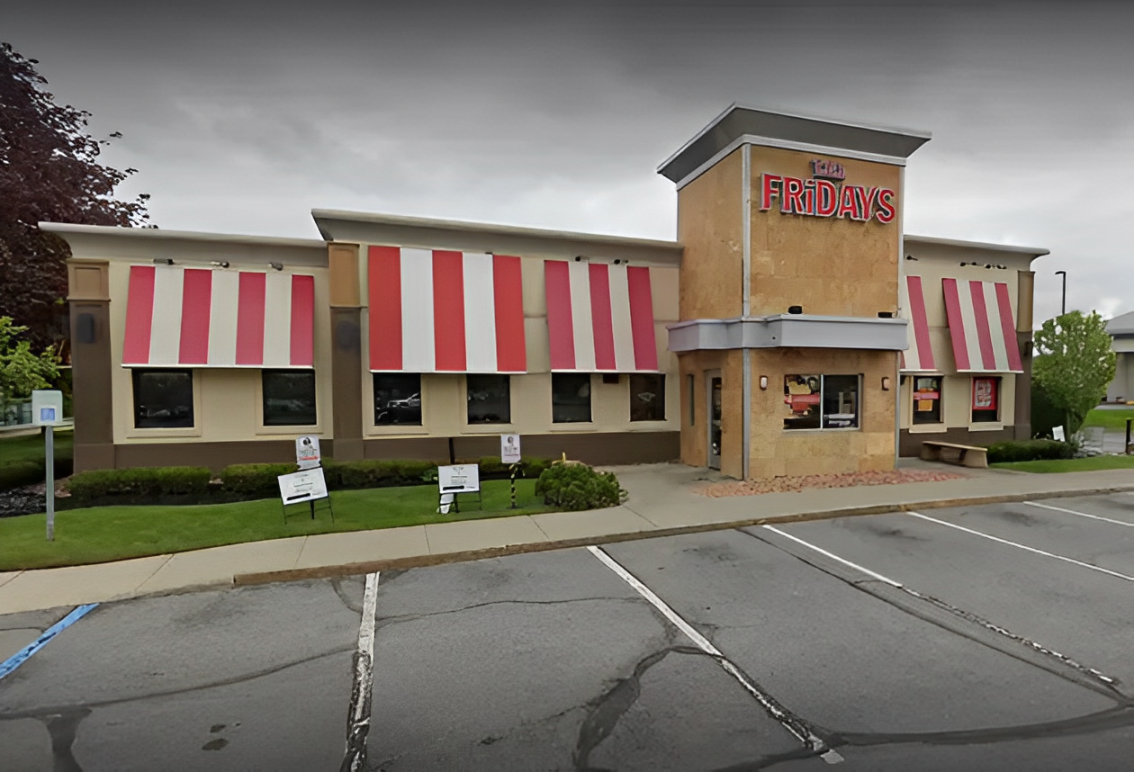 Clifton Park Locals Shocked as Famous Chain Restaurant Closes for Good