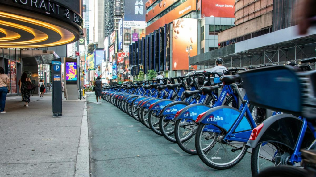 How to Earn $6,000/Month Riding Citi Bikes—The Ultimate New York Hustle