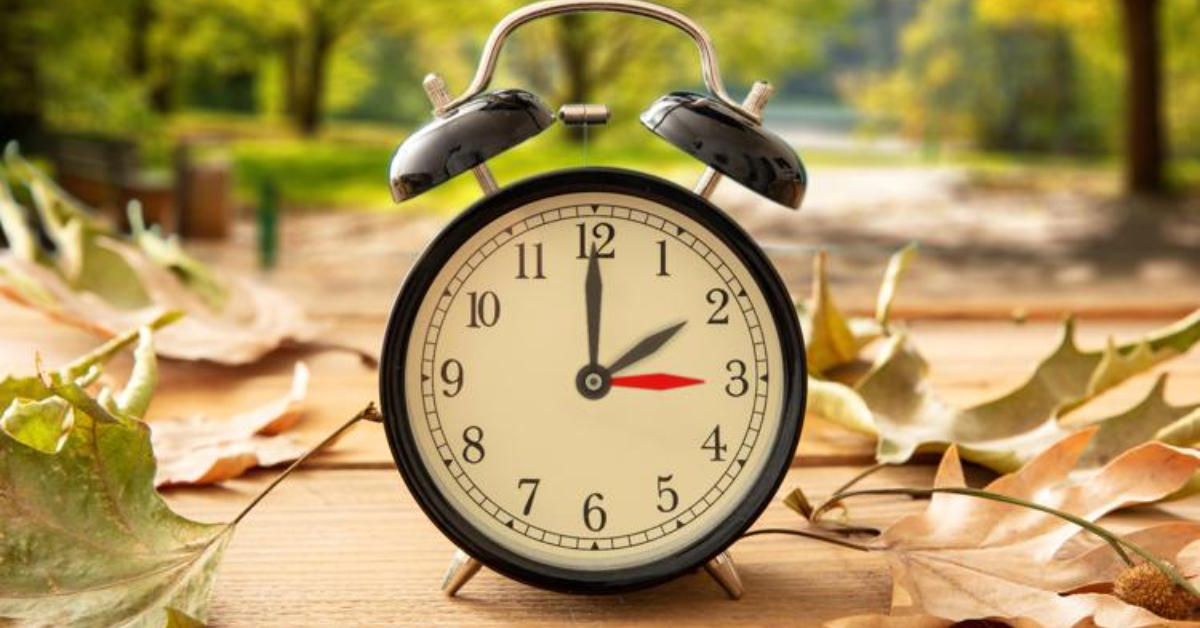 Time Change Alert: Remember to Set Your Clocks Back This Weekend