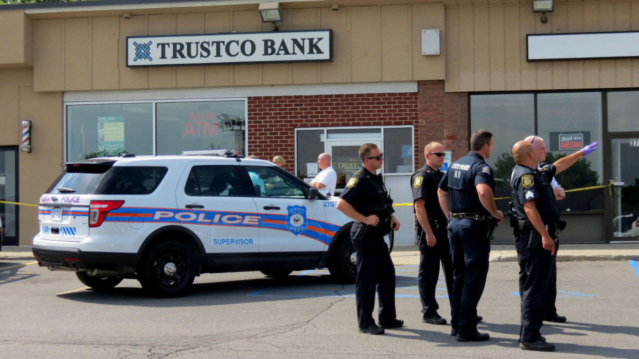 Breaking: Trustco Bank Robbery Suspect Arrested in Town of Colonie!