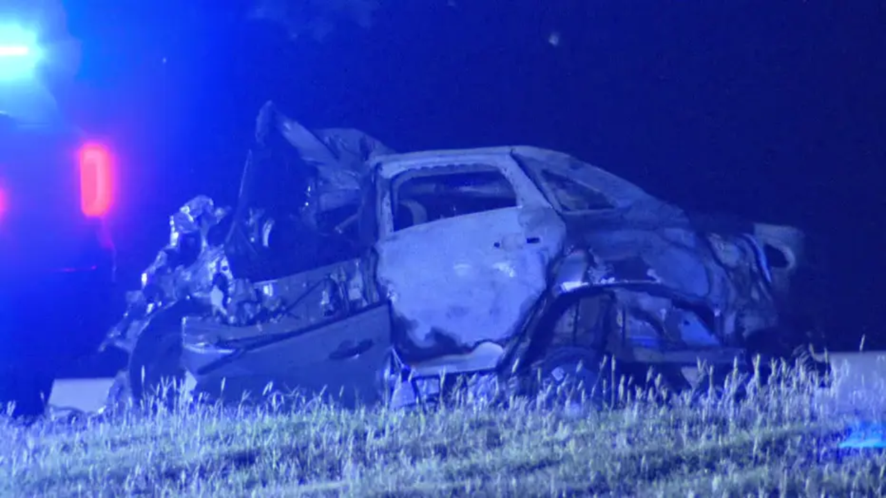 Heartbreaking Loss: Wrong-Way Driver Causes Fiery Crash, Leaving 5 Dead on Loop 820