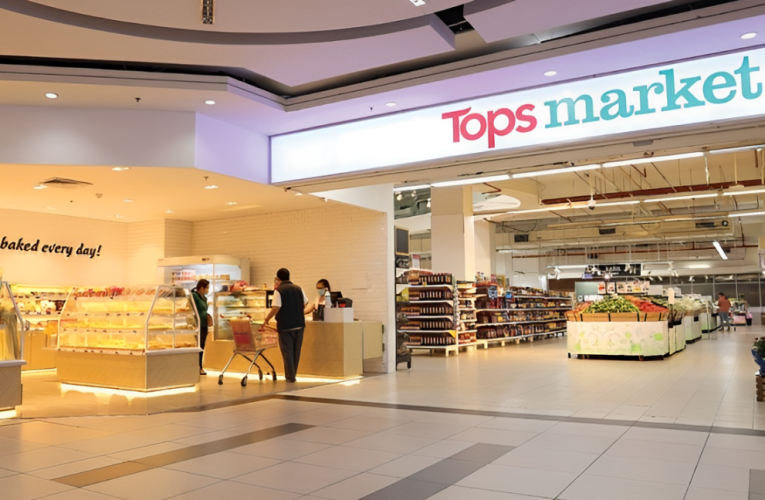 Tops Supermarket Donates Over $40,000 to Support Local Hispanic Charities!