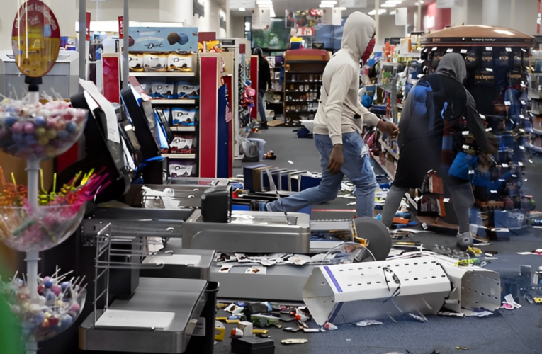 Crime Alert: Queens Couple Caught Stealing from Local Supermarkets!