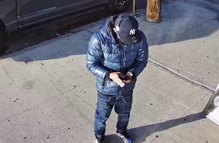 Shocking Bronx Incident: 2 Women Punched, Robbed of Groceries by Suspect!