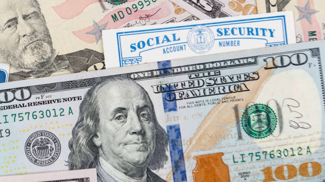 Big Boost for Retirees Over 67: Your Social Security Check is About to Grow in 2025!