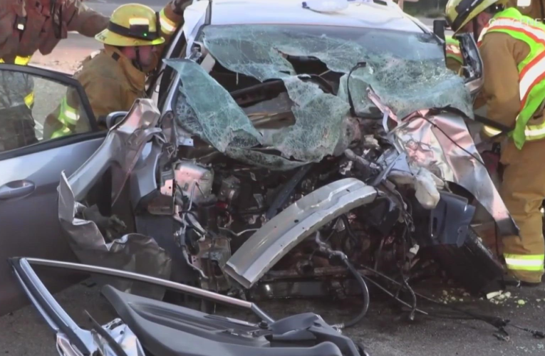 Tragic Crash on I-87: Speeding Driver’s Car Crushed Between Two Semis!