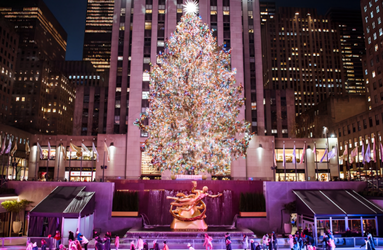 Rockefeller Center Christmas Tree Lighting Ceremony Marks the Start of the 2024 Holiday Season!